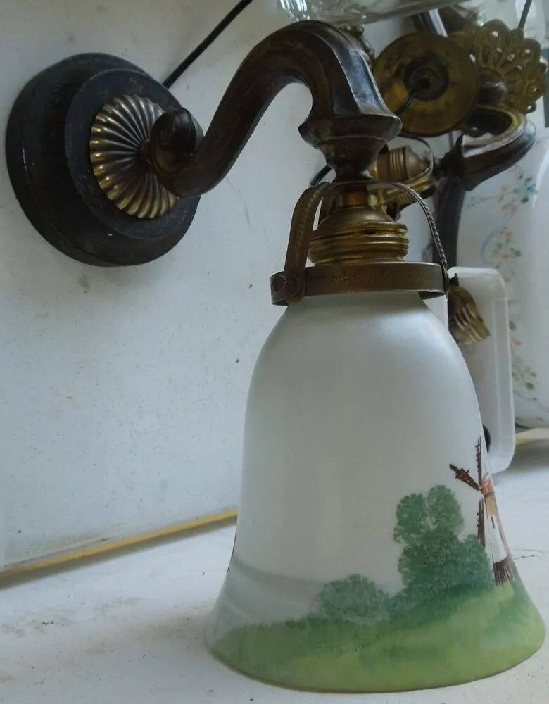 LAMPA NÁSTĚNNÁ LAMPIČKA