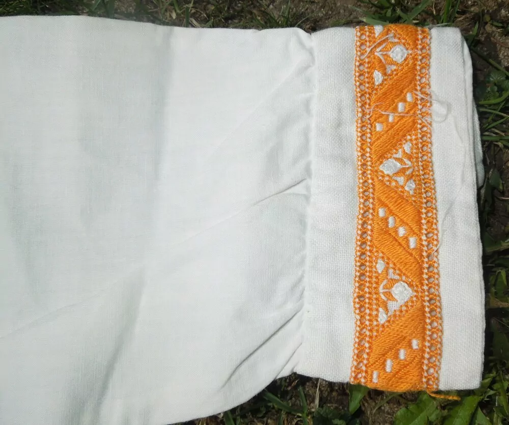 KROJ KOŠILE   (ŠŇŮRKOVICA) HORŇÁCKÁ CHLAPECKÁ
