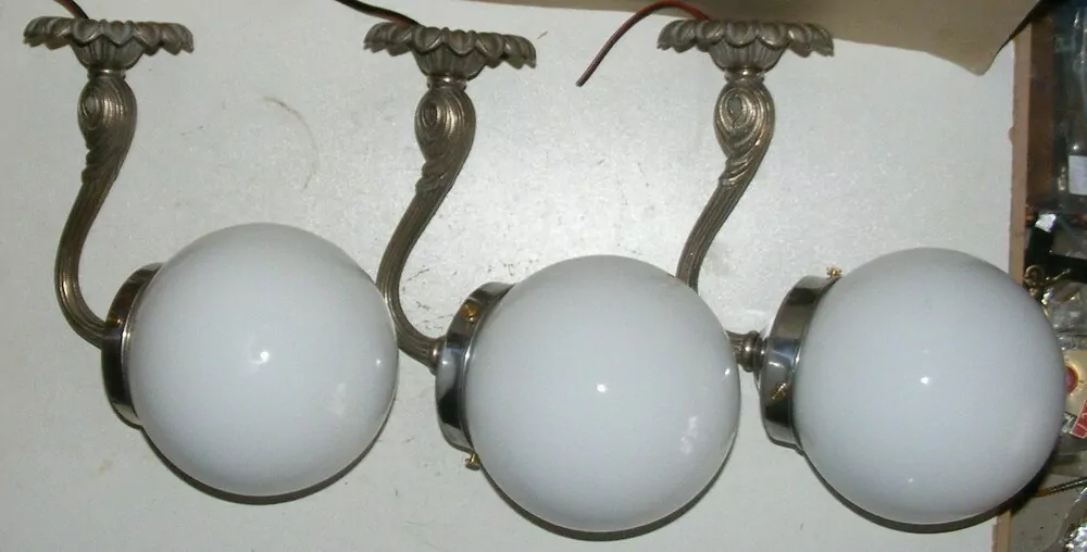 LAMPIČKA NA STĚNU 3 KS NÁSTĚNNÁ LAMPA