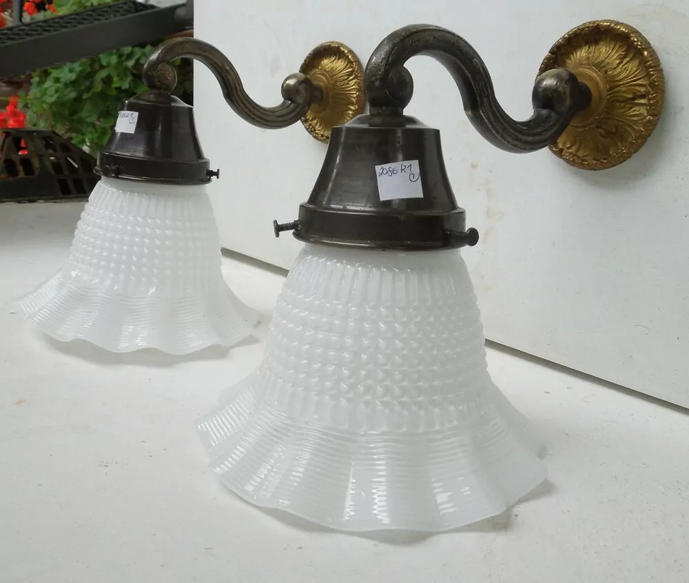LAMPIČKA NA STĚNU 2 KS NÁSTĚNNÁ LAMPA