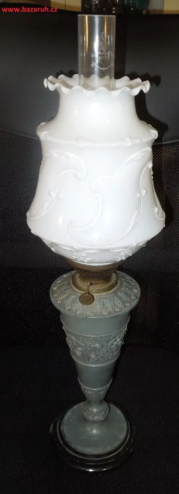 STAROŽITNÁ PETROLEJOVÁ LAMPA , PETROLEJKA