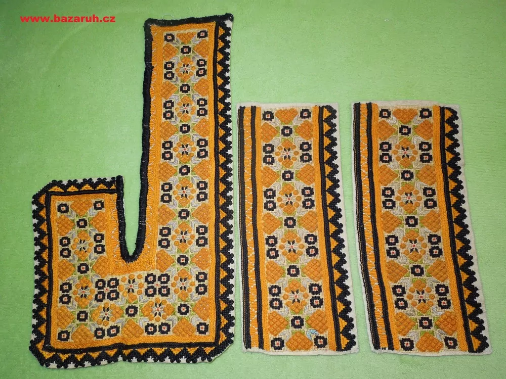 KROJ VYŠÍVÁNÍ KE KROJI PÁNSKÉ BUBÍNKOVÉ