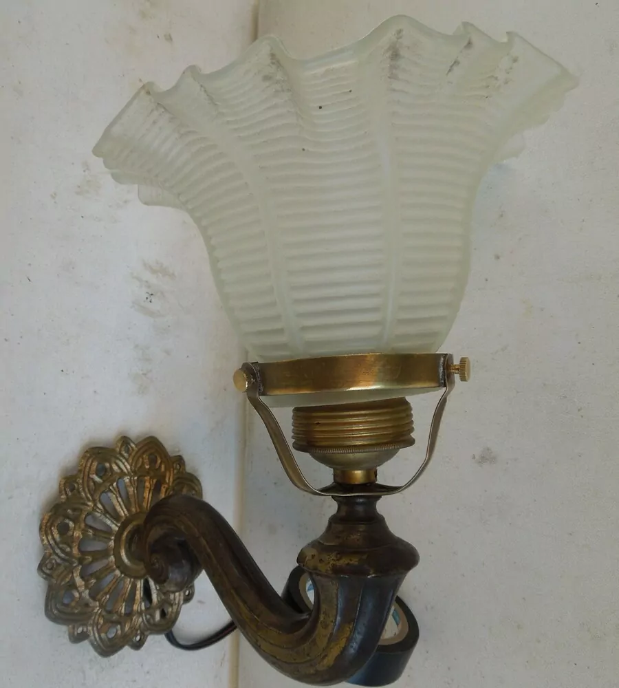 STAROŽITNÁ LAMPIČKA NA STĚNU 1 KS NÁSTĚNNÁ LAMPA