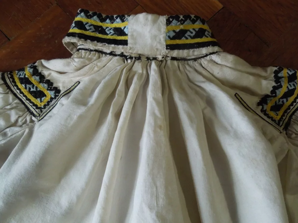 KROJ RUKÁVCE DÁMSKÉ (DÍVČÍ) 