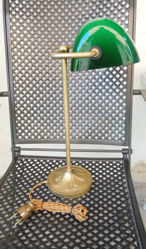 STAROŽITNÁ BANKOVNÍ LAMPA BANKÉŘKA