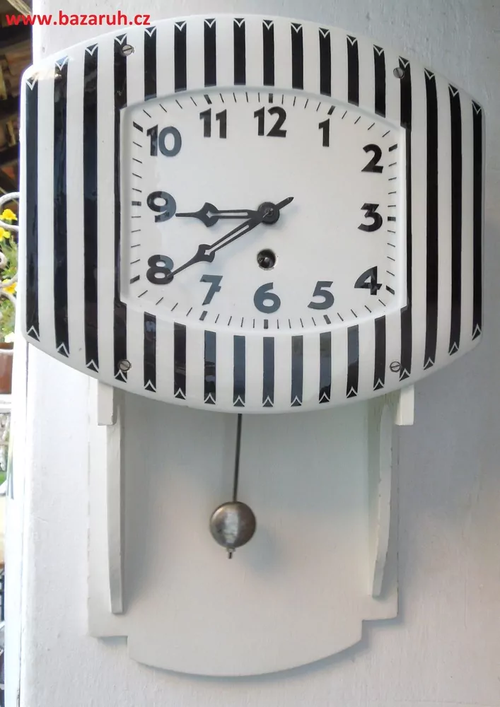 HODINY PORCELÁNOVÉ KUCHYŇSKÉ PORCELÁNKY