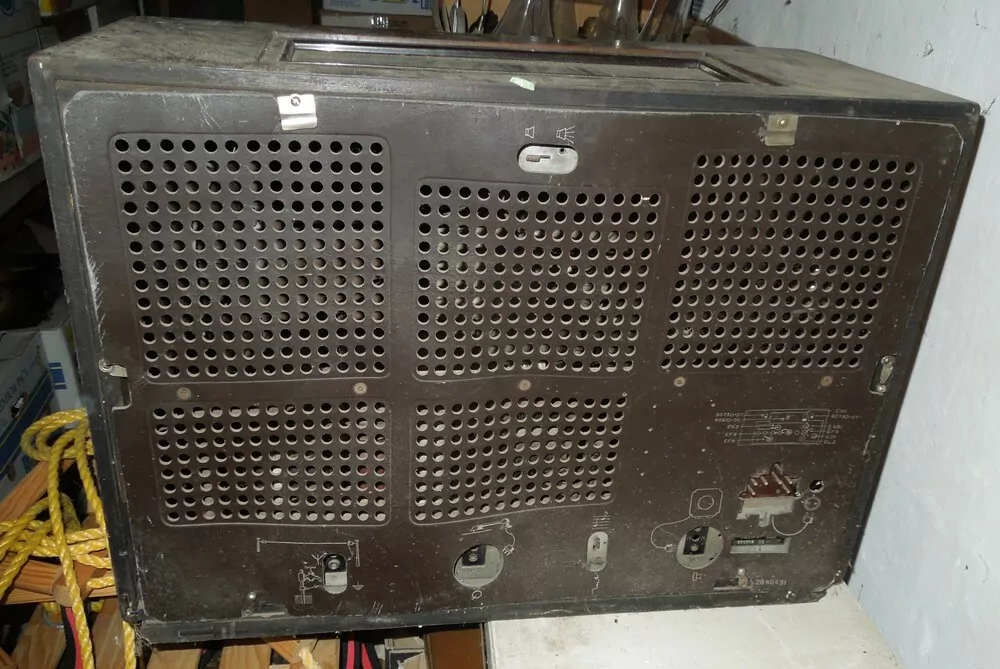 Radio Philips 753 A