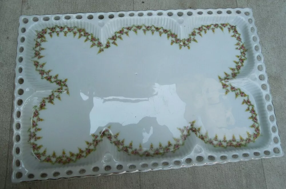 STARÁ PORCELÁNOVÁ SOUPRAVA