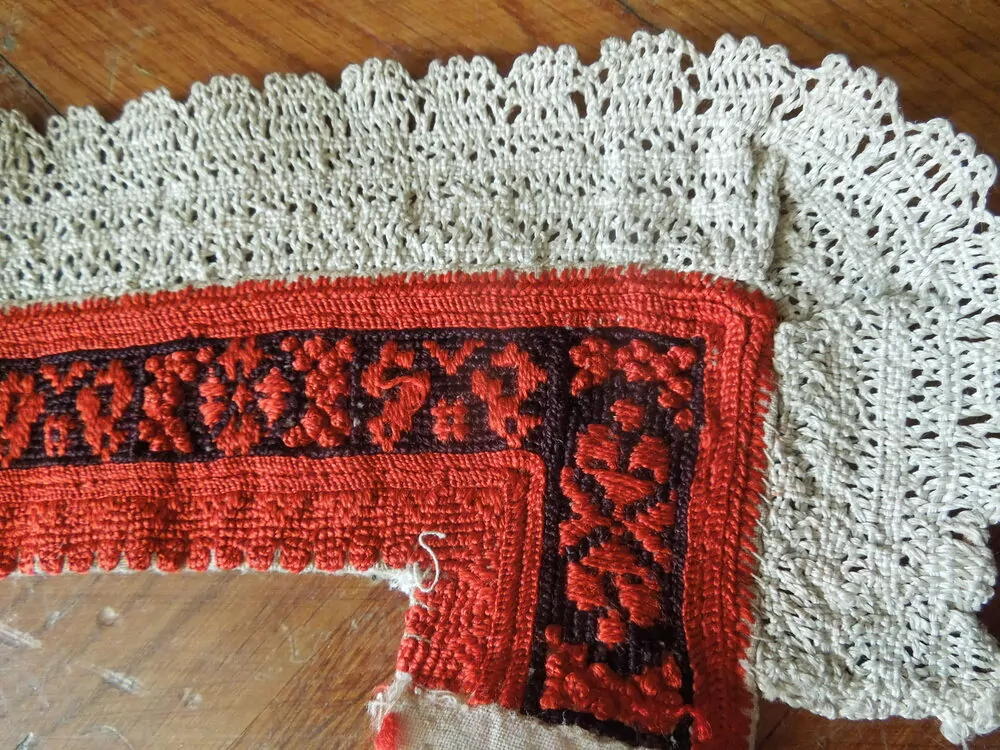 KROJ VYŠÍVÁNÍ KE KROJI DÁMSKÉ KUNOVSKÉ