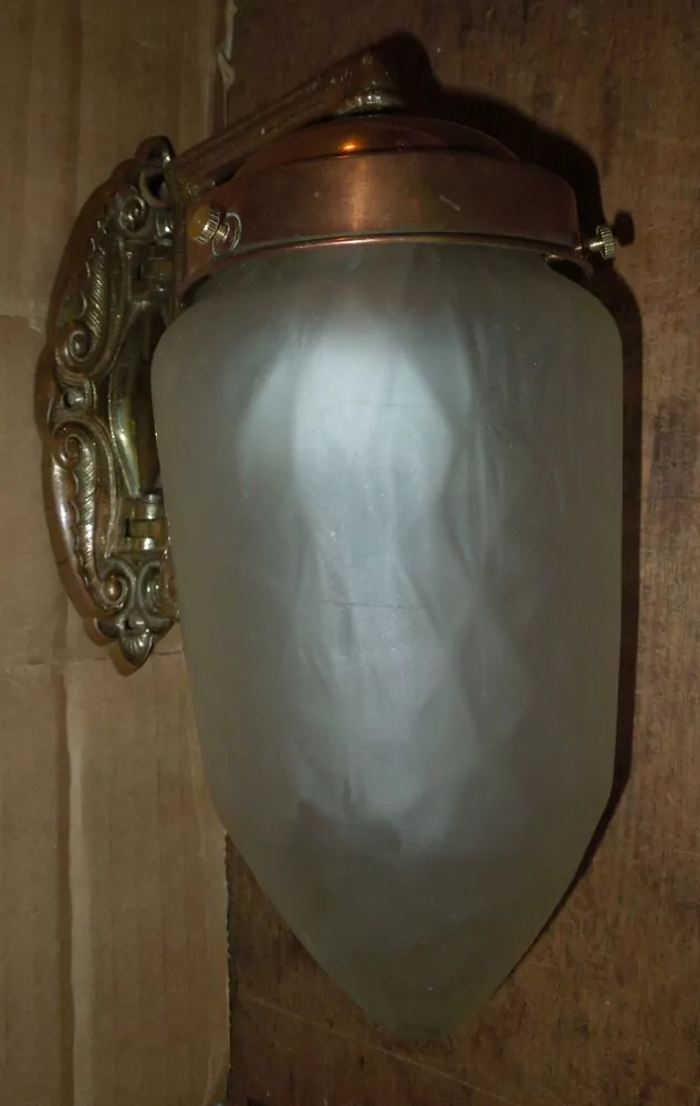 LAMPIČKA NA STĚNU 1KS NÁSTĚNNÁ LAMPA