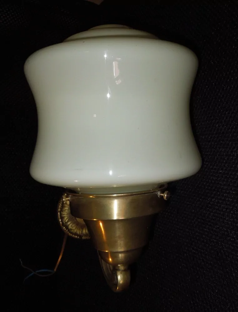 LAMPIČKA NA STĚNU 1 KS NÁSTĚNNÁ LAMPA ELEKTRICKÁ