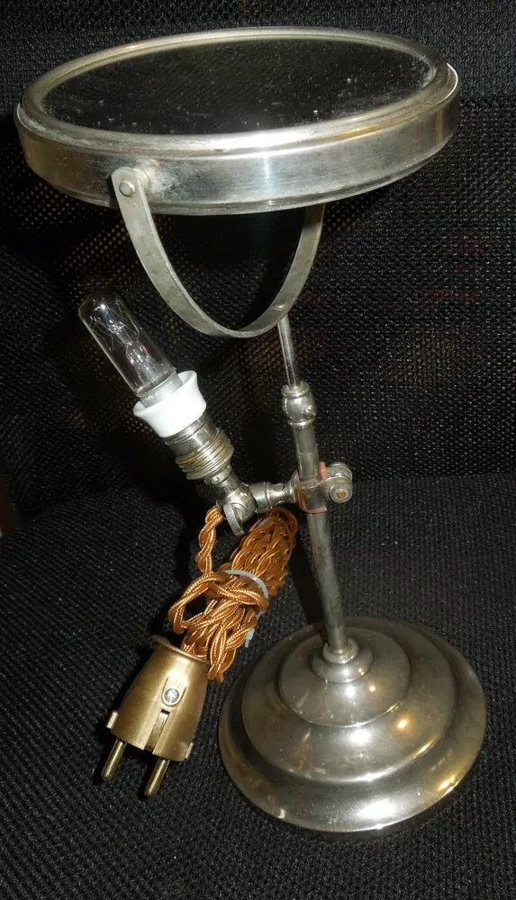 LAMPA STOLNÍ TOALETNÍ CHROM ZRCÁTKO