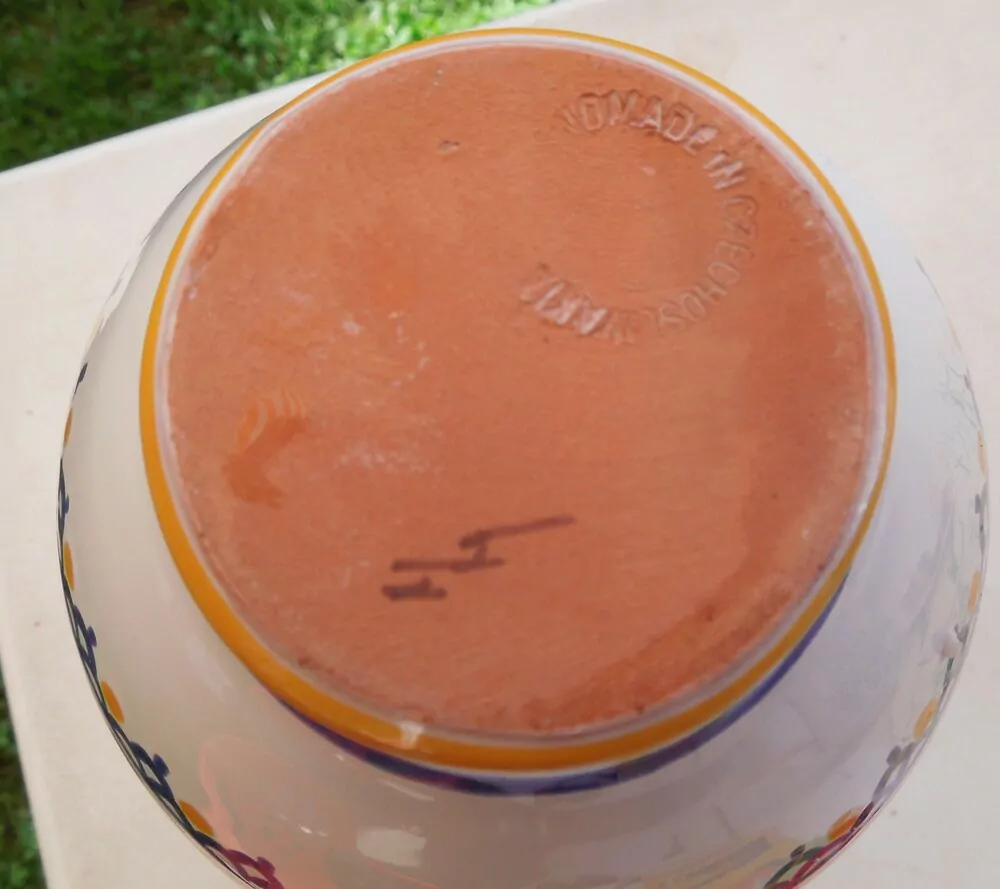 TUPESY KERAMIKA VÁZA