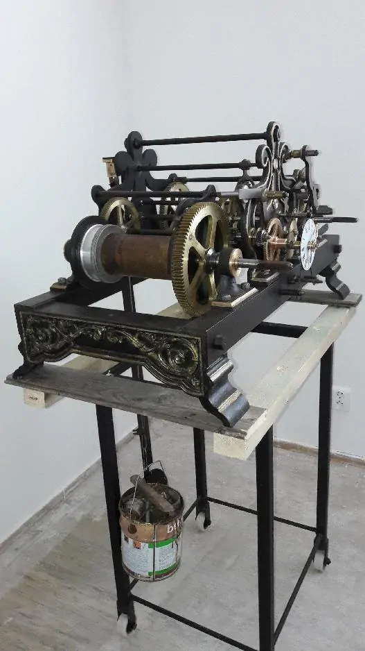 VĚŽNÍ HODINY HODINOVÝ STROJ í Zegar ? Clock clock ? Uhr Uhr ?