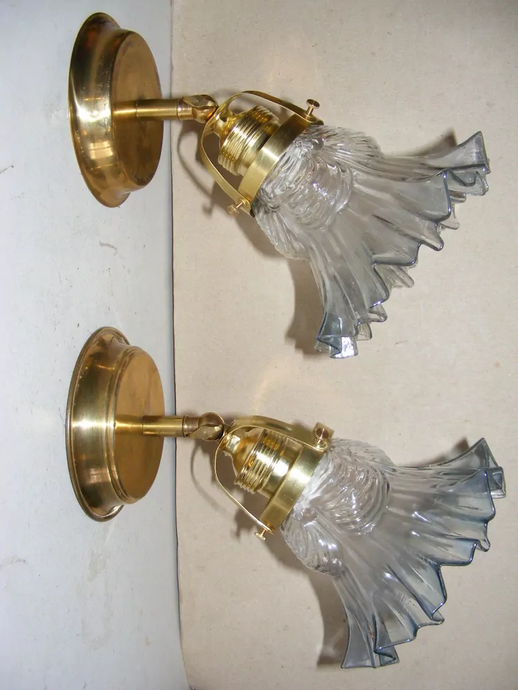 LAMPIČKA NA STĚNU 2 KS LAMPIČKY LAMPY ELEKTRICKÉ 