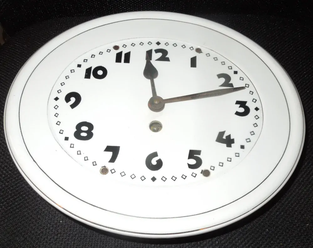 HODINY KERAMICKÉ KUCHYŇSKÉ OVÁL