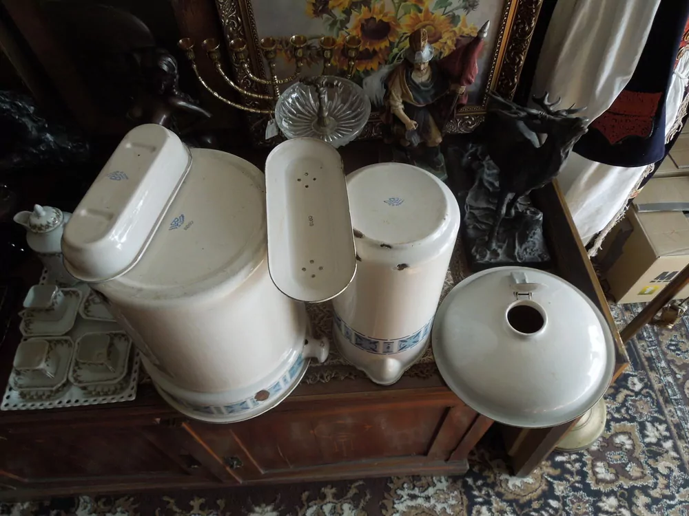 STAROŽITNÝ SMALTOVANÁ MYCÍ SOUPRAVA