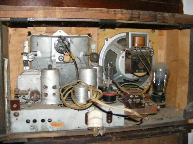 RÁDIO TELEFUNKEN SUPER