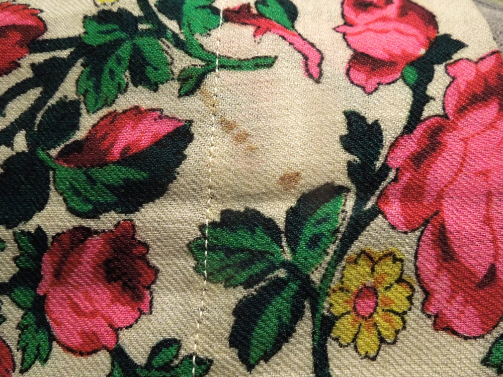 FĚRTŮŠEK KE KROJI DÍVČÍ KAŠMÍROVÝ