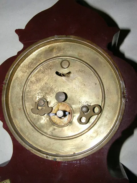 HODINY STOLNÍ, BUDÍK