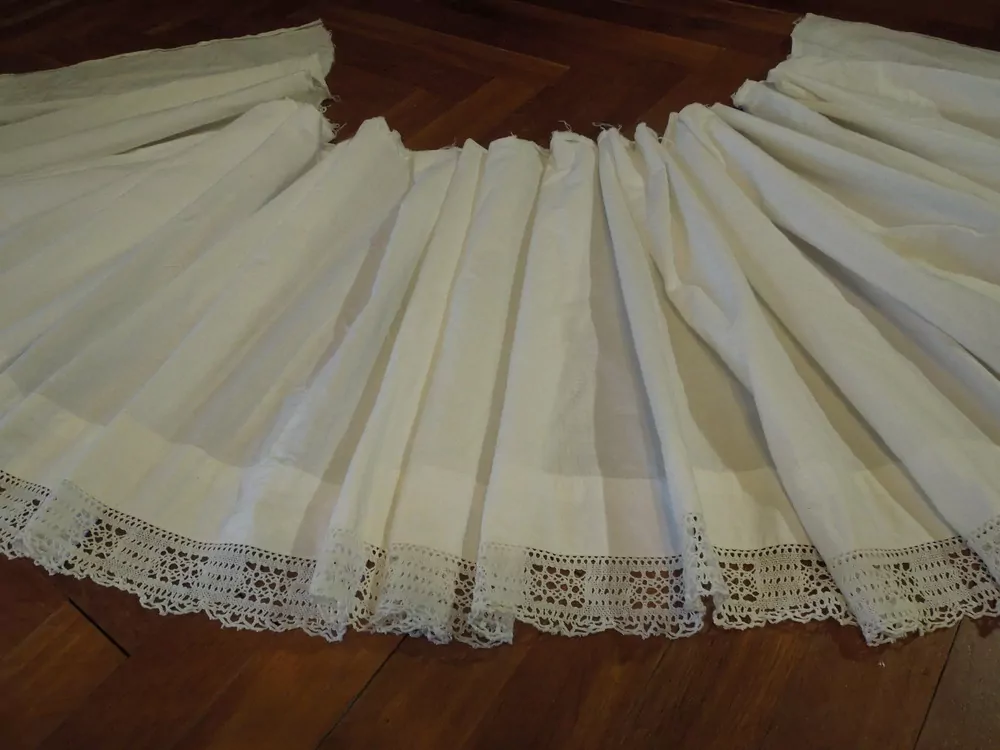 KROJ SPODNICE KE KROJI (rozhozená)