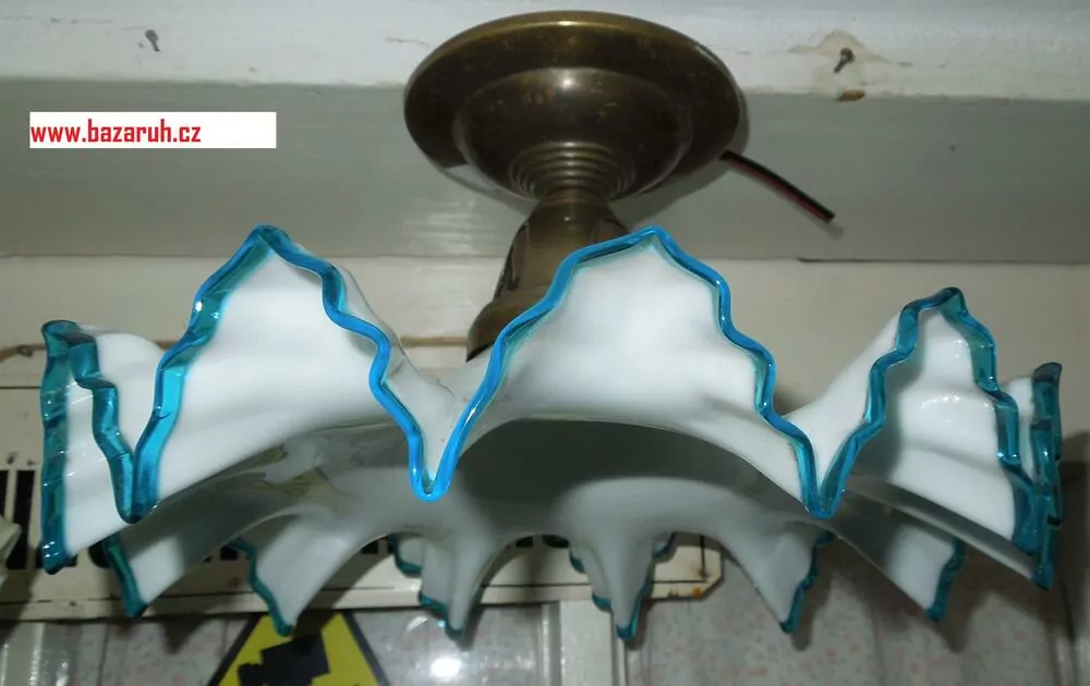 STAROŽITNOST STROPNICE 1 KS LUSTR STÍNÍTKO ŠIRM