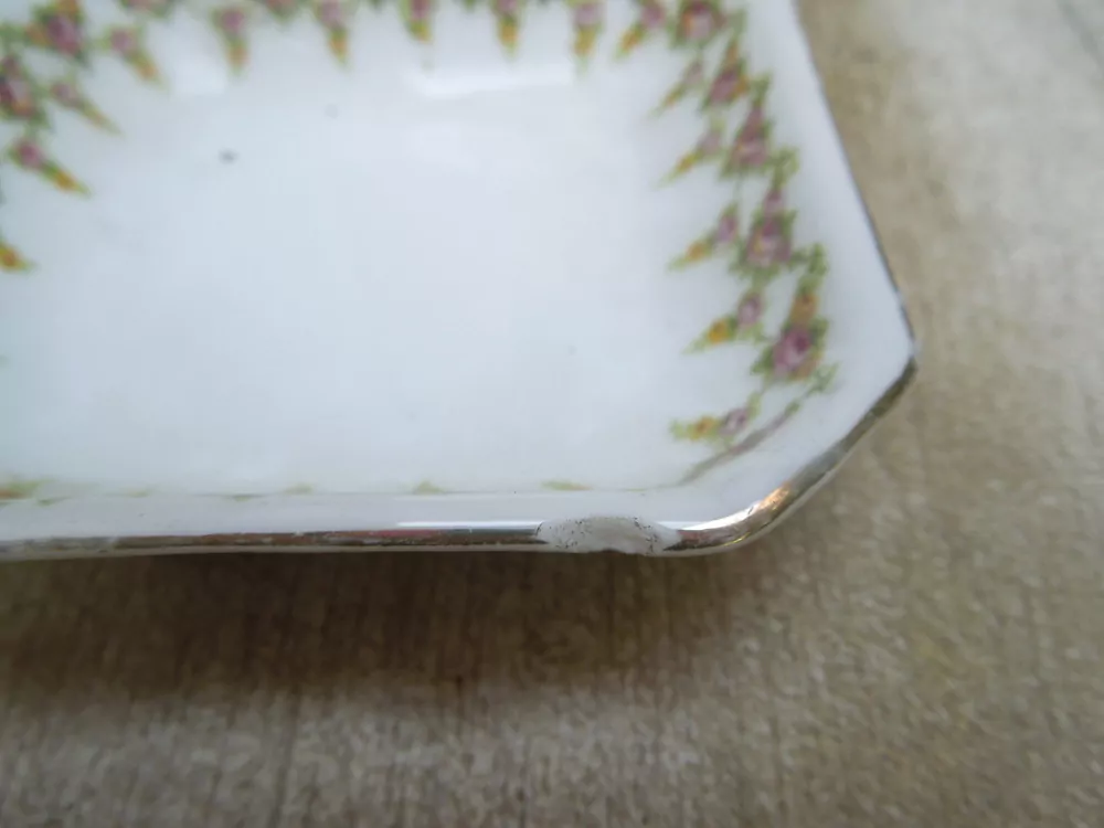 STARÁ PORCELÁNOVÁ SOUPRAVA