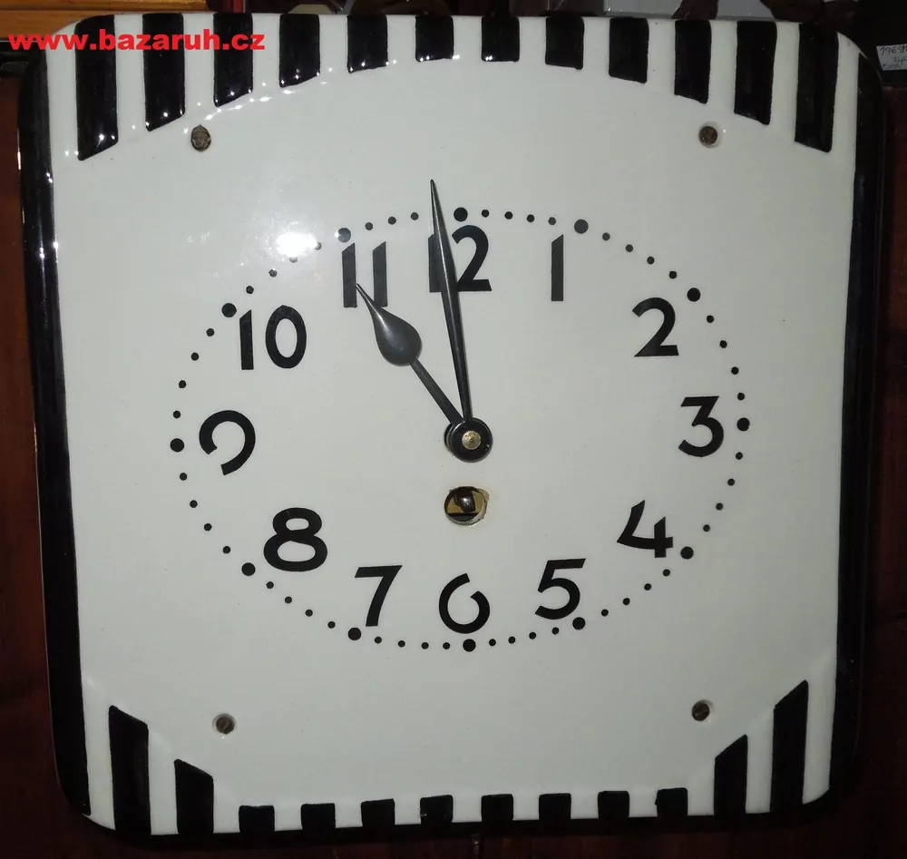 HODINY KUCHYŇSKÉ PORCELÁNKY , PORCELÁNOVÉ NA ZEĎ