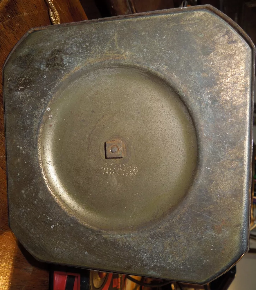 STAROŽITNÁ STOLNÍ LAMPA ELEKTRICKÁ BANKÉŘKA