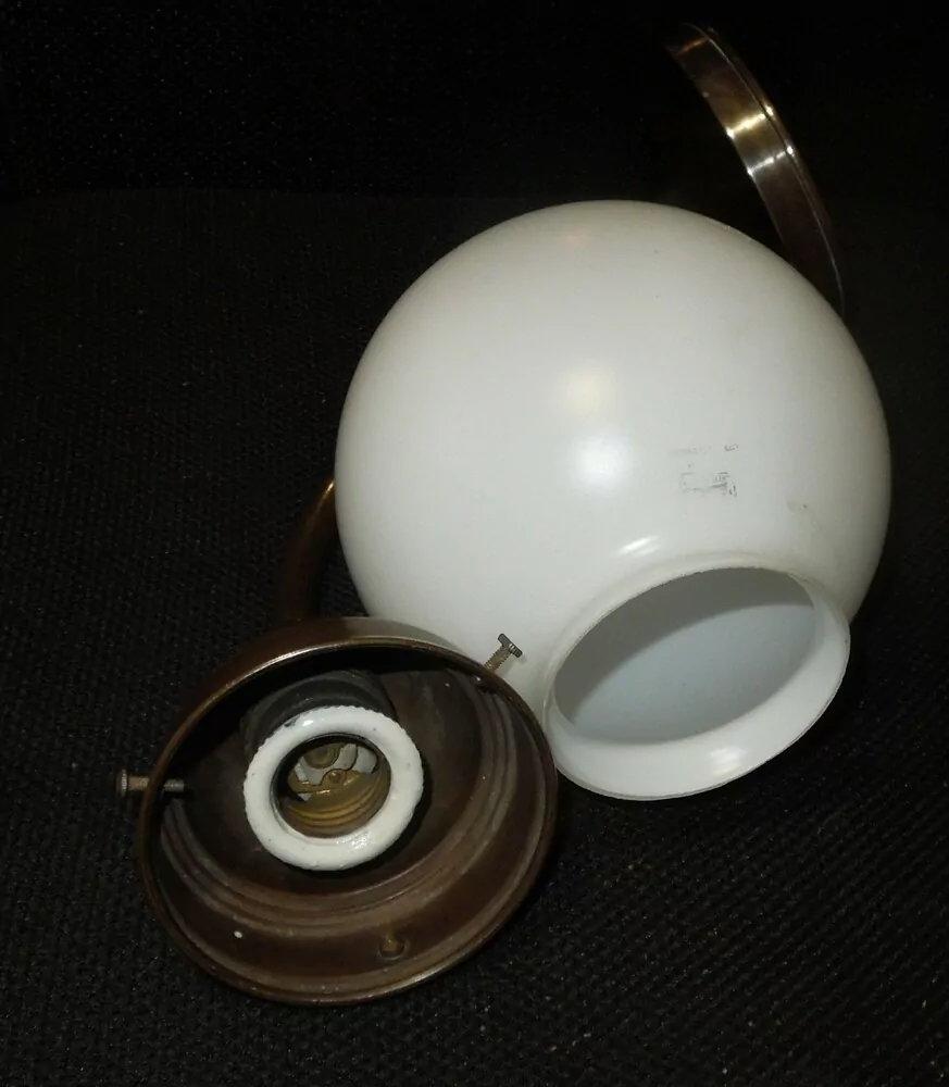 LAMPIČKA NA STĚNU 1 KS NÁSTĚNNÁ LAMPA ELEKTRICKÁ