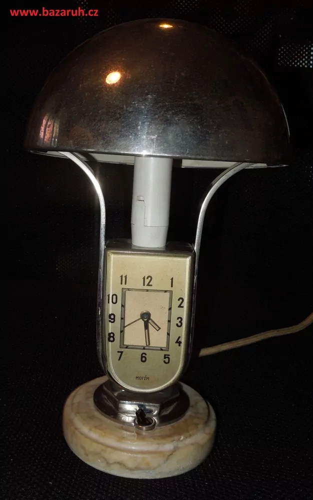 HODINY STOLNÍ KRBOVÉ V LAMPIČCE S BUDÍKEM ART DECO