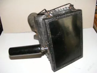 FOTOAPARÁT TORZO ???