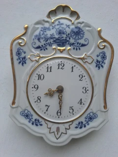 HODINY KUCHYŇSKÉ PORCELÁNKY CIBULÁK 