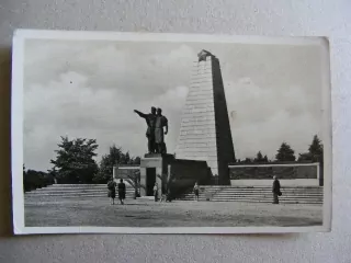 Ostrava- Památník hrdinů
