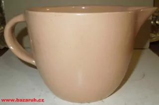 KERAMIKA NÁDOBA S UCHEM