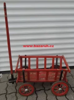 MALÝ ŽEBŘIŇÁK , VOZÍK , DEKORACE