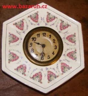 STAROŽITNOST HODINY RŮŽE RŮŽIČKY PORCELÁNOVÉ KUCHYŇSKÉ ZNAČENÉ 