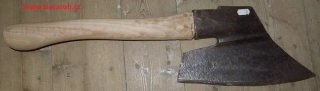 Starožitná tesařská sekera, širočina