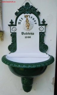 ZAHRADNÍ VÝLEVKA BASSENA 1926
