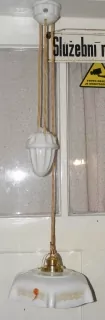 STAHOVACÍ LUSTR STÍNÍTKO STAHOVAČKA STÍNIDLO