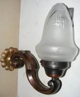 LAMPIČKA NA STĚNU 1 KS NÁSTĚNNÁ LAMPA ELEKTRICKÁ 