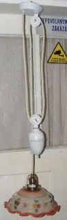 STAHOVACÍ LUSTR STÍNÍTKO STAHOVAČKA
