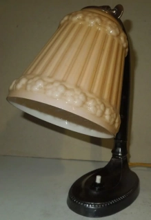 STAROŽITNÁ STOLNÍ LAMPA ELEKTRICKÁ, LAMPIČKA