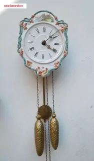HODINY NÁSTĚNNÉ DVOUZÁVAŽOVÉ PORCELÁNOVÉ, PORCELÁNKY