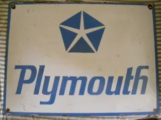 PLECHOVÁ SMALTOVÁ CEDULE Plymouth