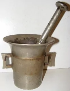HMOŽDÍŘ  VELKÝ