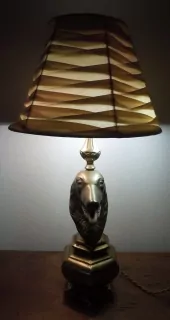 STAROŽITNÁ MOSAZNÁ FIGURÁLNÍ  STOLNÍ LAMPA ELEKTRICKÁ MOTIV PES Anglický kokršpaněl ??