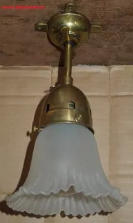 STAROŽITNÁ STOLNÍ, NÁSTĚNNÁ NEBO STRPNÍ  LAMPA S KLOUBEM