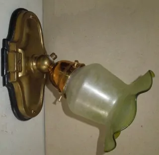 LAMPA NÁSTĚNNÁ LAMPIČKA 