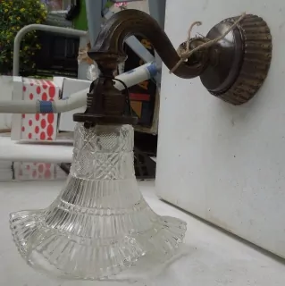 LAMPA NÁSTĚNNÁ LAMPIČKA